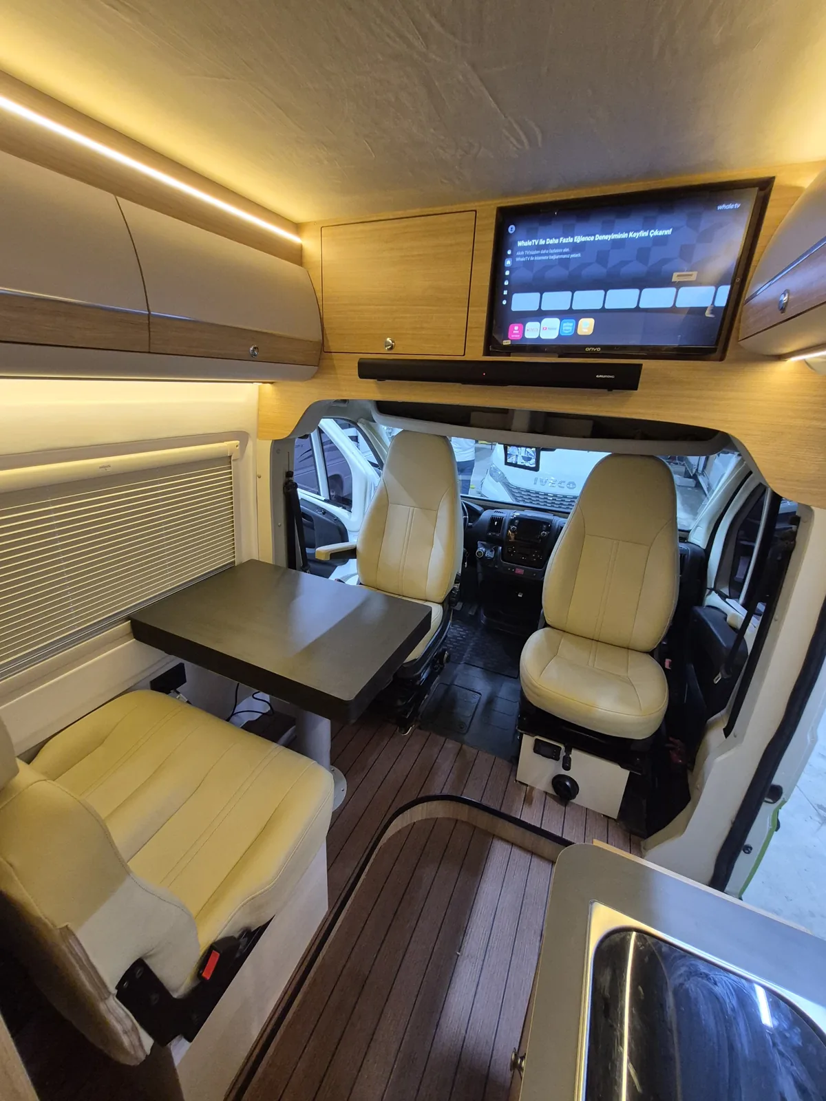 Kişiye özel motokaravan salonu